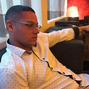 Meet your Posher, Luis